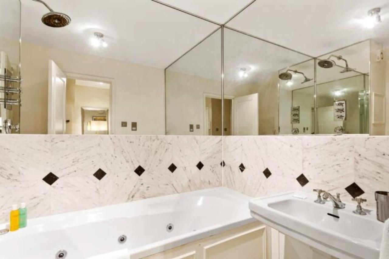 Bright 2 Bedroom Near The Natural History Museum London Bagian luar foto